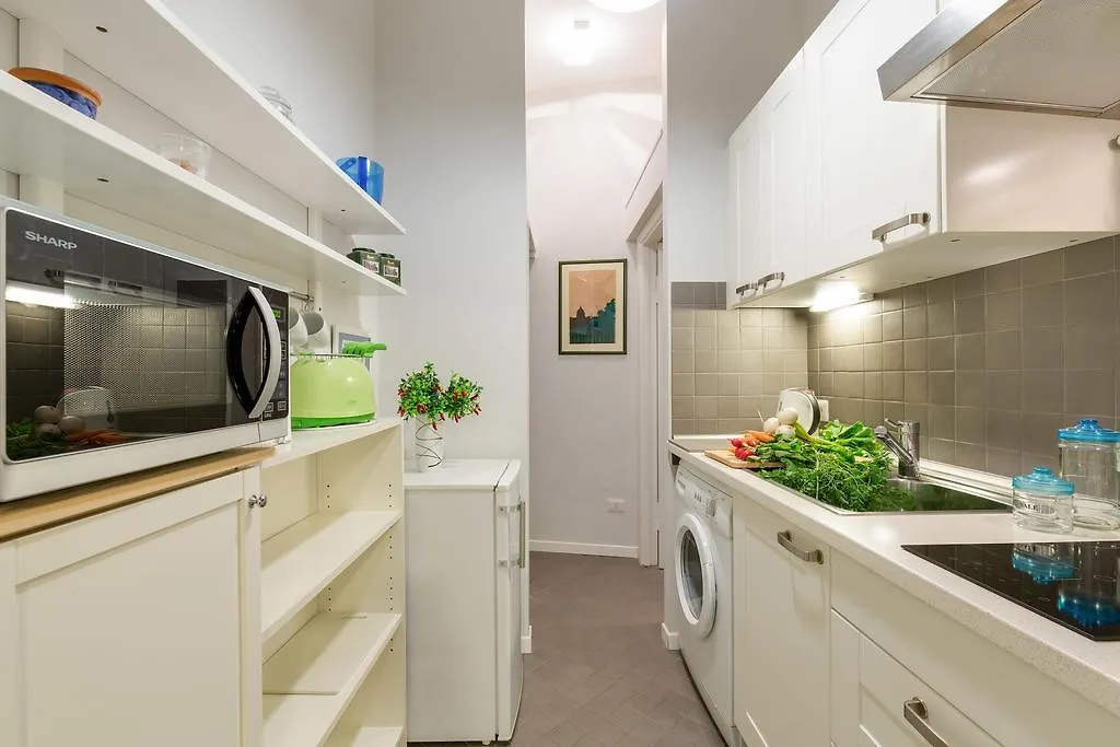 Piazza Dei Satiri Apartments Rome Италия
