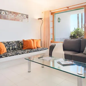 https://lanzahost-casita-bastian-19.in-canary-islands.com